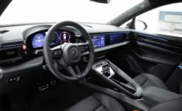 Porsche Macan Electric Turbo AWD 2025