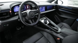 Porsche Macan Electric Turbo AWD 2025