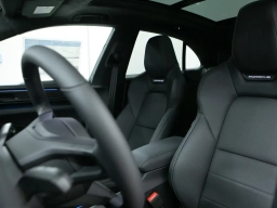 Porsche Macan Electric Turbo AWD 2025