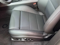 Porsche Macan Electric Turbo AWD 2025