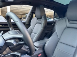 Porsche Macan Electric RWD 2025