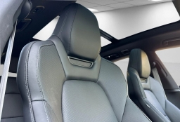 Porsche Macan Electric RWD 2025