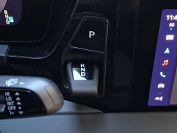 Porsche Macan Electric RWD 2025