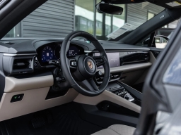 Porsche Macan Electric RWD 2026