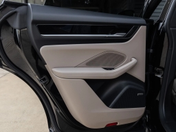 Porsche Macan Electric RWD 2026