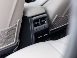 Porsche Macan Electric RWD 2026