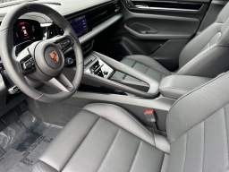 Porsche Macan Electric RWD 2026