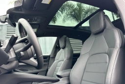 Porsche Macan Electric RWD 2026