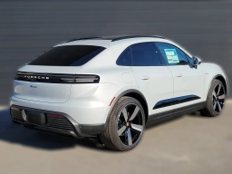Porsche Macan Electric RWD 2026