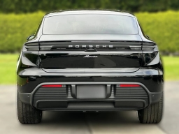 Porsche Macan Electric RWD 2026