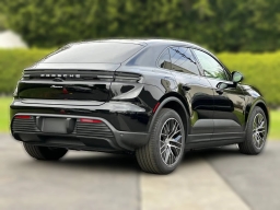 Porsche Macan Electric RWD 2026