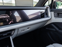 Porsche Cayenne E-Hybrid AWD 2026