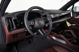 Porsche Cayenne E-Hybrid AWD 2026