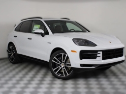 Porsche Cayenne E-Hybrid AWD 2026