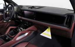 Porsche Cayenne E-Hybrid AWD 2026