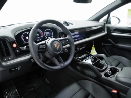 Porsche Cayenne E-Hybrid AWD 2026