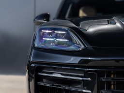 Porsche Cayenne E-Hybrid AWD 2026