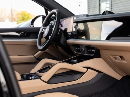 Porsche Cayenne E-Hybrid AWD 2026