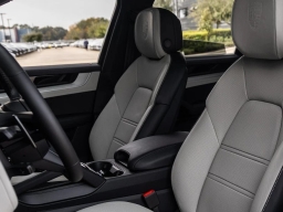 Porsche Cayenne E-Hybrid AWD 2026