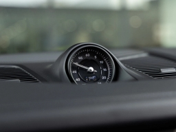 Porsche Cayenne E-Hybrid AWD 2026