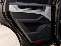 Porsche Cayenne E-Hybrid AWD 2026