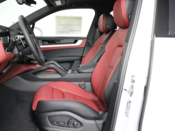 Porsche Cayenne E-Hybrid AWD 2026