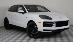 Porsche Cayenne E-Hybrid AWD 2026