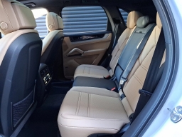 Porsche Cayenne E-Hybrid AWD 2026