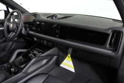 Porsche Cayenne E-Hybrid AWD 2026