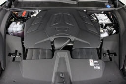 Porsche Cayenne E-Hybrid AWD 2026