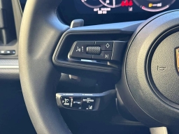 Porsche Cayenne E-Hybrid AWD 2026