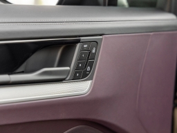 Porsche Cayenne E-Hybrid AWD 2026