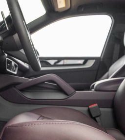 Porsche Cayenne E-Hybrid AWD 2026