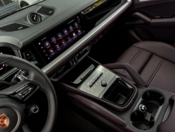 Porsche Cayenne E-Hybrid AWD 2026