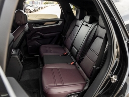 Porsche Cayenne E-Hybrid AWD 2026