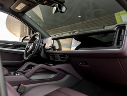 Porsche Cayenne E-Hybrid AWD 2026