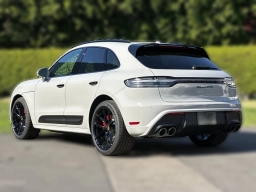 Porsche Macan GTS AWD 2026