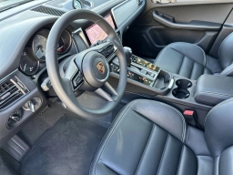 Porsche Macan GTS AWD 2026