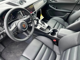 Porsche Macan GTS AWD 2026