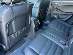 Porsche Macan GTS AWD 2026