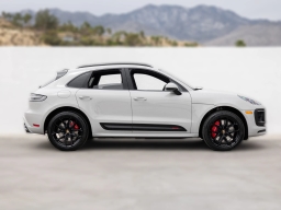 Porsche Macan GTS AWD 2026
