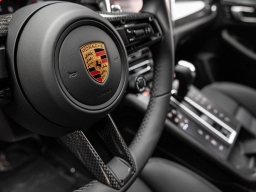 Porsche Macan GTS AWD 2026
