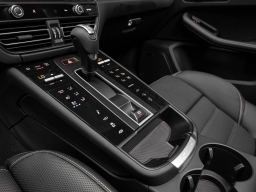 Porsche Macan GTS AWD 2026