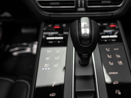 Porsche Macan GTS AWD 2026