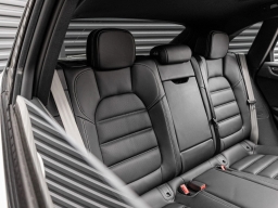 Porsche Macan GTS AWD 2026