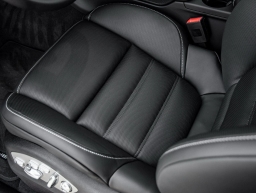 Porsche Macan GTS AWD 2026