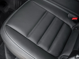 Porsche Macan GTS AWD 2026