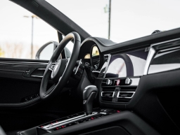 Porsche Macan GTS AWD 2026