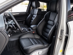 Porsche Macan GTS AWD 2026