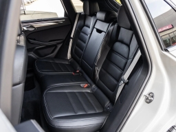 Porsche Macan GTS AWD 2026